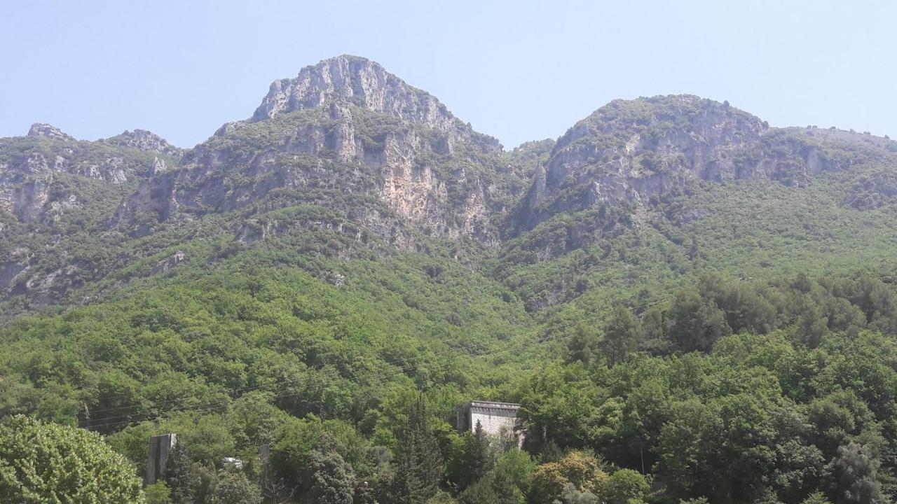 La Cigale Hotel Gourdon  Buitenkant foto