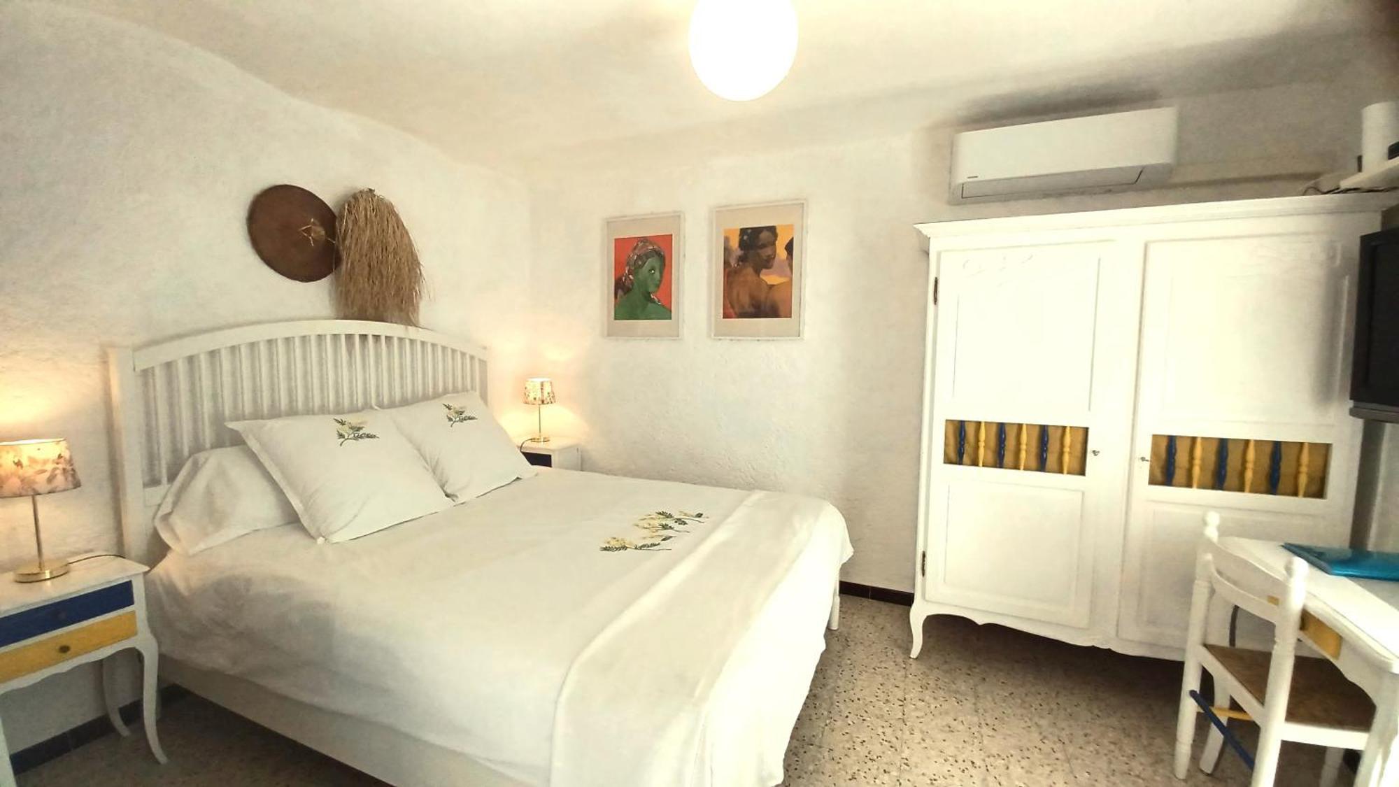 La Cigale Hotel Gourdon  Buitenkant foto